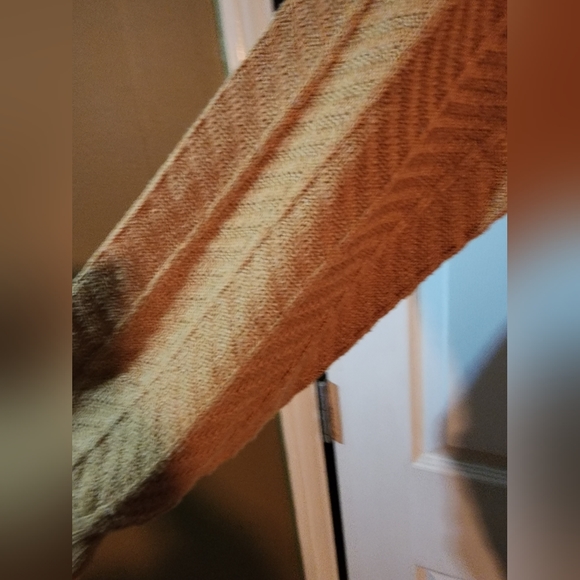 Mustard cardigan - Picture 3 of 5